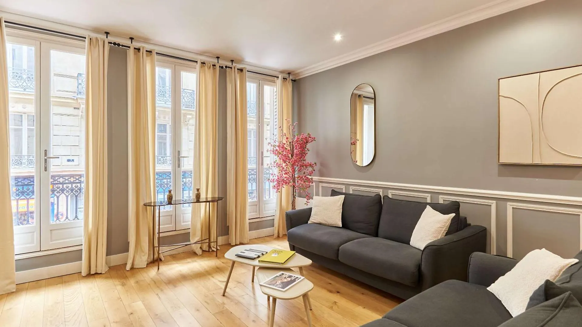 Apartment Opera By Studio Prestige Paris